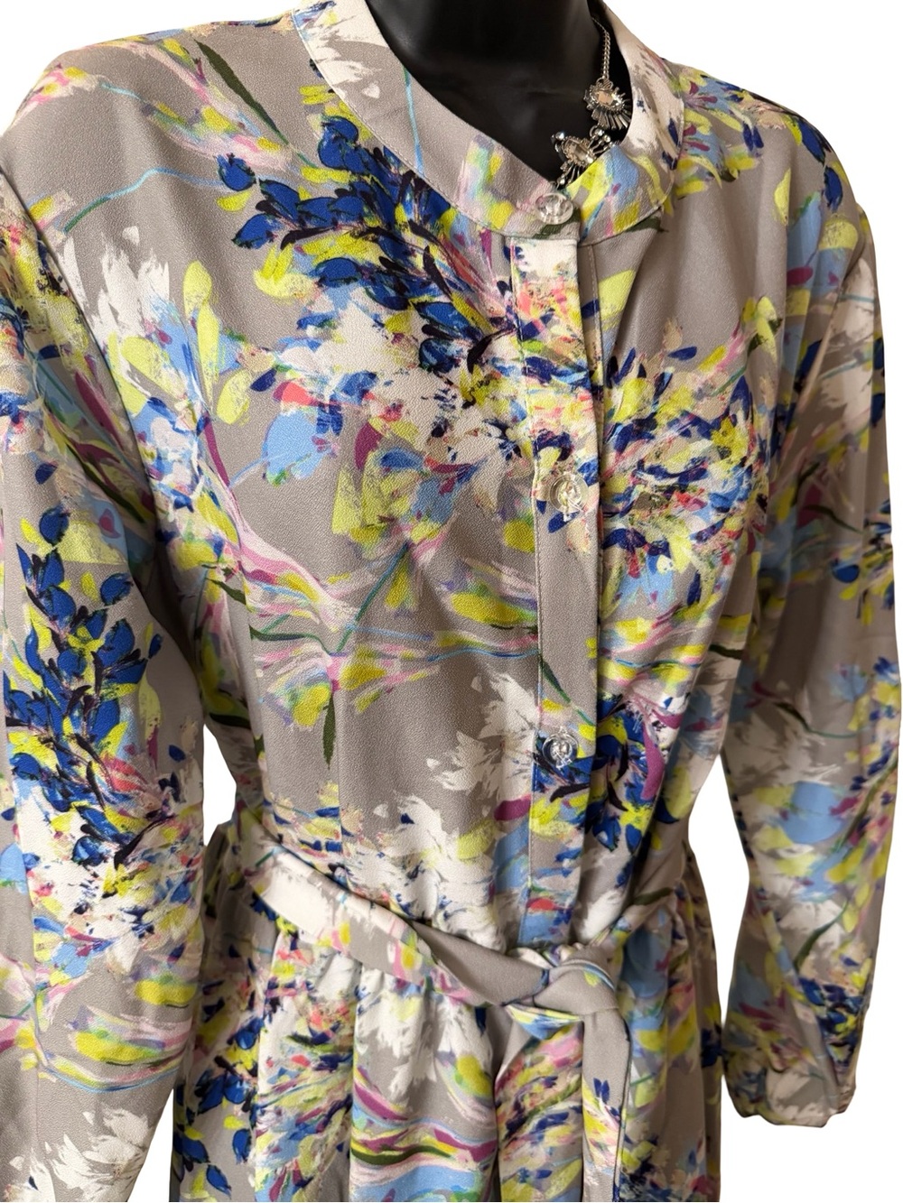 NWT Annahhariri Floral Long Sleeve Belted Maxi Dress in Gray - Picture 7 of 12